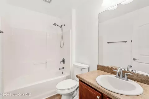 Bath - 1509 Oconner Ave, Melbourne, FL 32940 photo 5 of 6