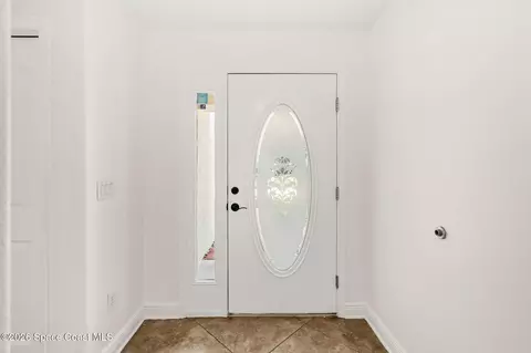 Entry Way - 1509 Oconner Ave, Melbourne, FL 32940 photo 2 of 4