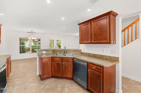 Kitchen - 1509 Oconner Ave, Melbourne, FL 32940 photo 2 of 5