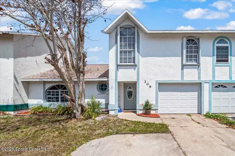 309 S 4th St, Cocoa Beach, FL 32931