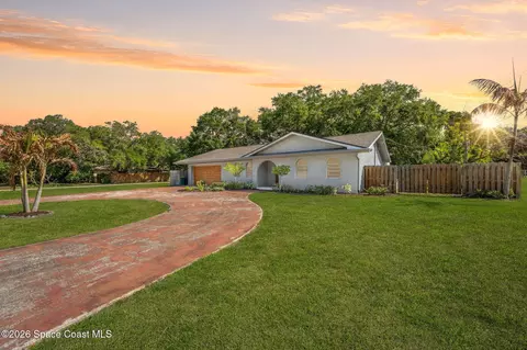 3670 S Tropical Trl, Merritt Island, FL 32952