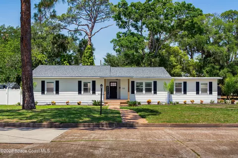 1208 Indian River Ave, Titusville, FL 32780