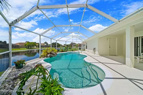 Exterior - 1012 Sabal Grove Dr, Rockledge, FL 32955 photo 4 of 9