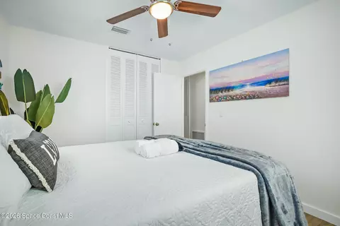 Bedroom - 557 Ixora Dr, Melbourne, FL 32935 photo 8 of 12