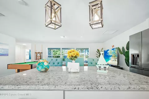 Kitchen - 557 Ixora Dr, Melbourne, FL 32935 photo 4 of 6
