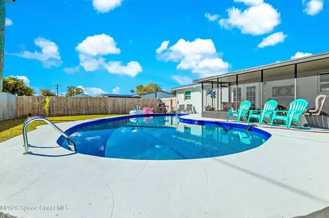 Exterior - 557 Ixora Dr, Melbourne, FL 32935 photo 7 of 8