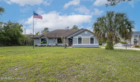 5140 Kirkwood Trl, Titusville, FL 32780