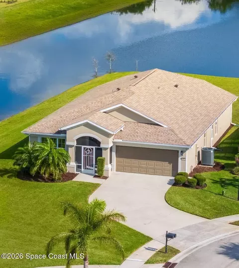 1303 Hubbard Ct SE, Palm Bay, FL 32909