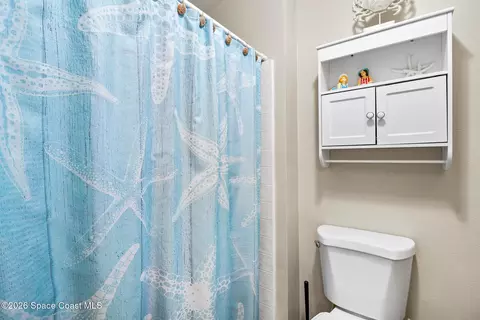 Bath - 5061 Spinet Dr, Melbourne, FL 32940 photo 2 of 3