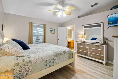 Bedroom - 5061 Spinet Dr, Melbourne, FL 32940 photo 1 of 3