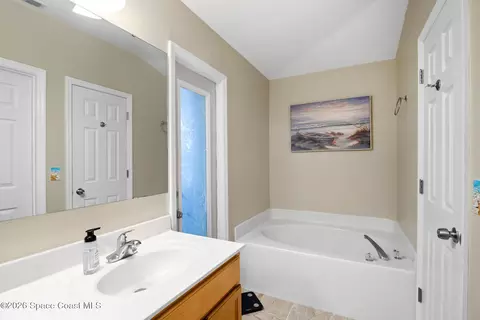 Bath - 5061 Spinet Dr, Melbourne, FL 32940 photo 1 of 3