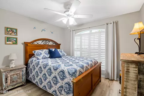 Bedroom - 5061 Spinet Dr, Melbourne, FL 32940 photo 3 of 3