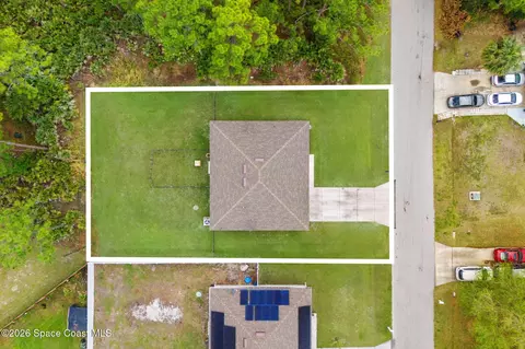 281 Sarah Rd SW, Palm Bay, FL 32908