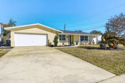 898 Kings Post Rd, Rockledge, FL 32955