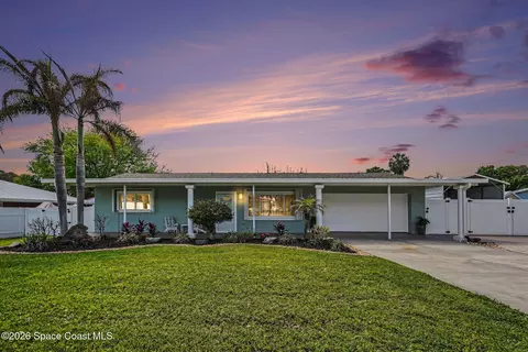 284 Thomas Barbour Dr, Melbourne, FL 32935