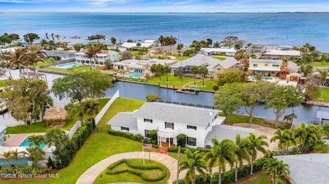 1790 Bayshore Dr, Cocoa Beach, FL 32931
