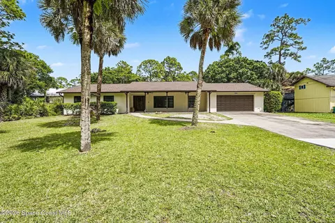 2551 Oklahoma St, Melbourne, FL 32904