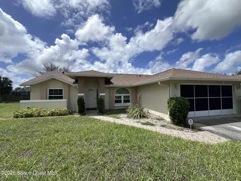 1666 Canon Ave NW, Palm Bay, FL 32907