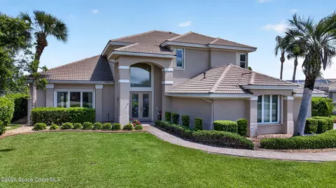 757 Nicklaus Dr, Melbourne, FL 32940