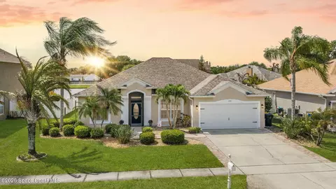 1331 Enclave Dr, Rockledge, FL 32955