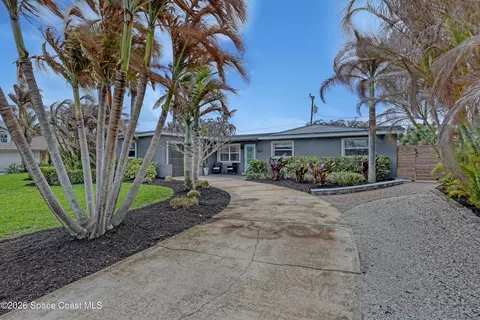 1854 Bel Ct, Indialantic, FL 32903