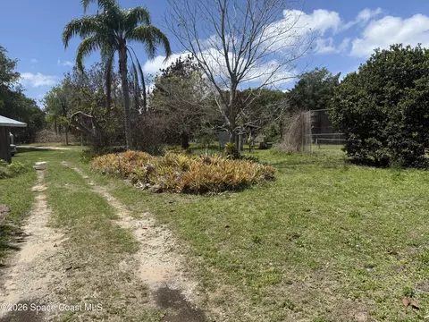 Exterior - 1503 Rockledge Dr, Rockledge, FL 32955 photo 5 of 8