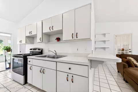 Kitchen - 1455 Atz Rd, Malabar, FL 32950 photo 6 of 6