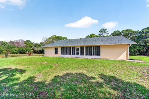 Exterior - 1455 Atz Rd, Malabar, FL 32950 photo 4 of 8