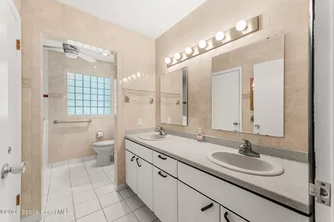 Bath - 8637 Sylvan Dr, Melbourne, FL 32904 photo 1 of 5