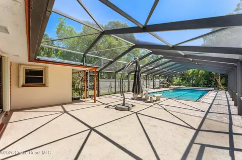 Exterior - 8637 Sylvan Dr, Melbourne, FL 32904 photo 5 of 13