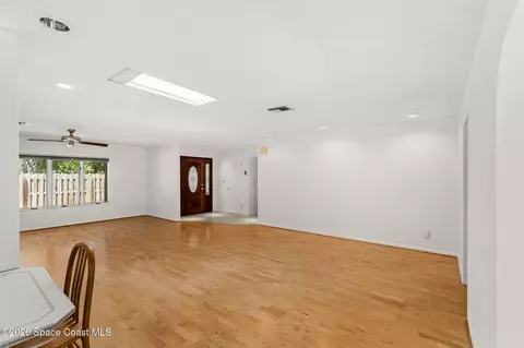 Living - 8637 Sylvan Dr, Melbourne, FL 32904 photo 6 of 8