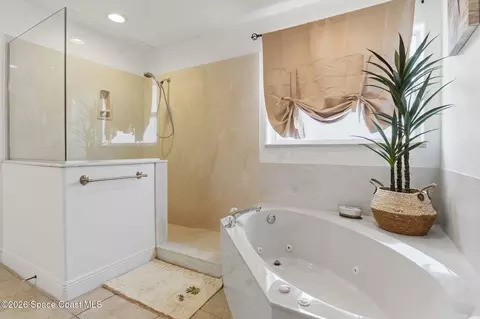 Bath - 4343 Browning Ln, Rockledge, FL 32955 photo 2 of 4