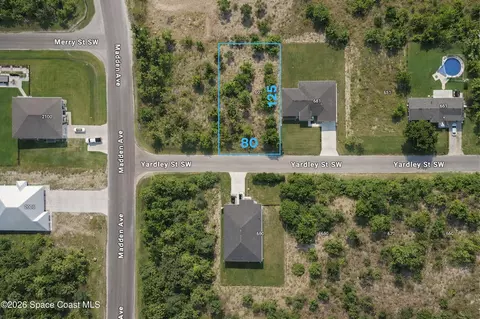 691 Yardley St SW, Palm Bay, FL 32908