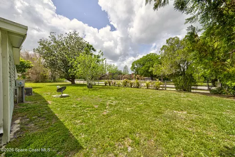 512 Jean Cir, Melbourne, FL 32904 photo 24