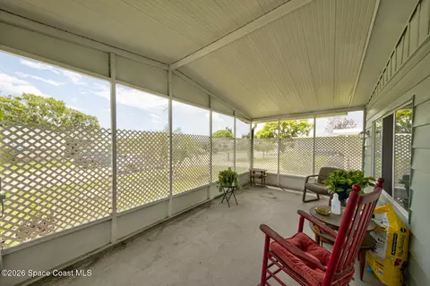 512 Jean Cir, Melbourne, FL 32904 photo 17