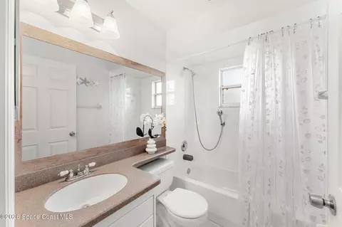 Bath - 3400 Long Leaf Dr, Melbourne, FL 32940 photo 4 of 4