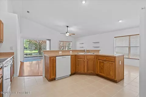 Kitchen - 3567 Hoofprint Dr, Melbourne, FL 32940 photo 1 of 3