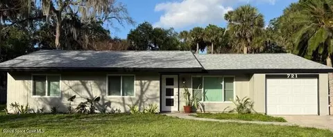 721 Riviera Dr NE, Palm Bay, FL 32905