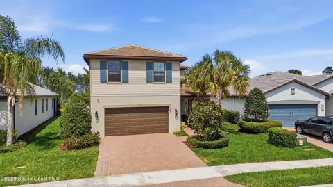 127 SE Courances Dr, Port Saint Lucie, FL 34984