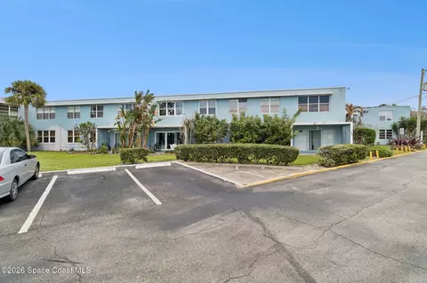 55 Sea Park Blvd #313, Satellite Beach, FL 32937