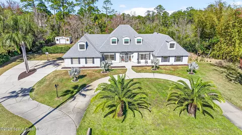 3854 Rambling Acres Dr, Titusville, FL 32796