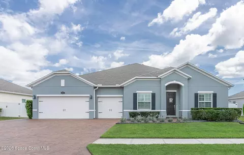 4695 Hebron Dr, Merritt Island, FL 32953