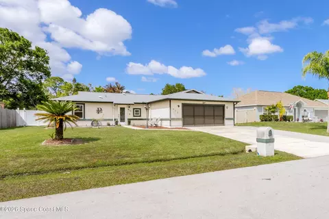 413 Orlov Rd NW, Palm Bay, FL 32907
