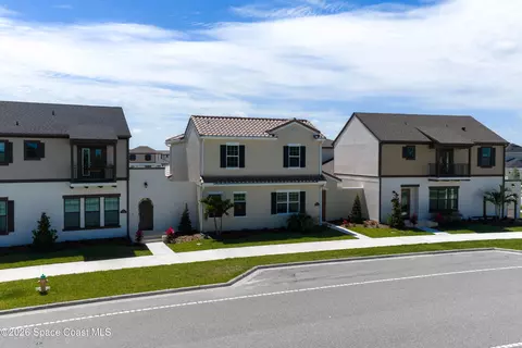 2355 Spur Dr, Melbourne, FL 32940