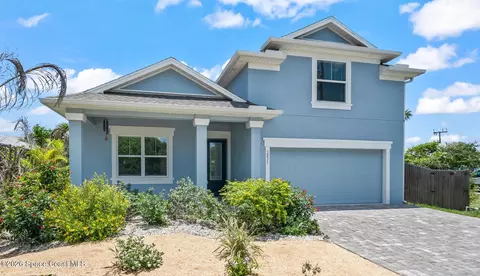 5275 Palmetto Dr, Melbourne Beach, FL 32951