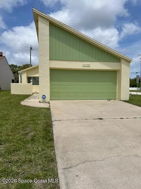 3098 Blackbird Ct, Melbourne, FL 32935