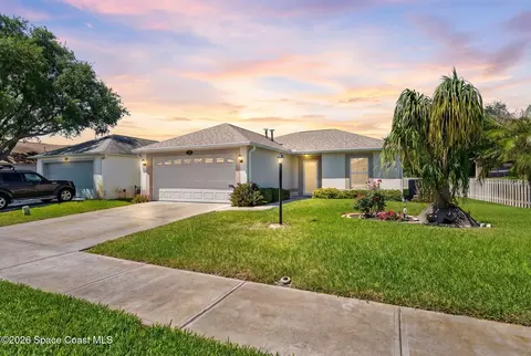 1755 Vista Lake Cir, Melbourne, FL 32904