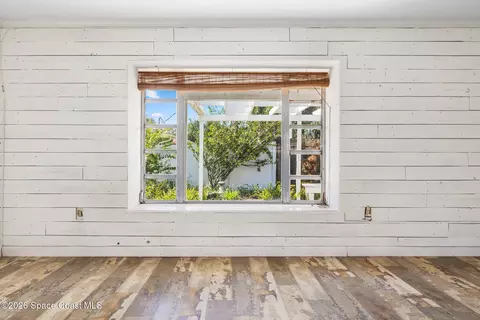 Living - 435 10th Ave, Indialantic, FL 32903 photo 5 of 6