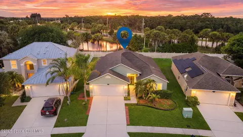 183 Stony Point Dr, Sebastian, FL 32958