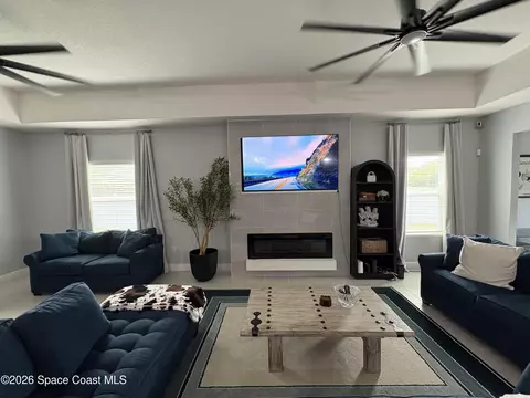 2298 Harbison Ave SW, Palm Bay, FL 32908